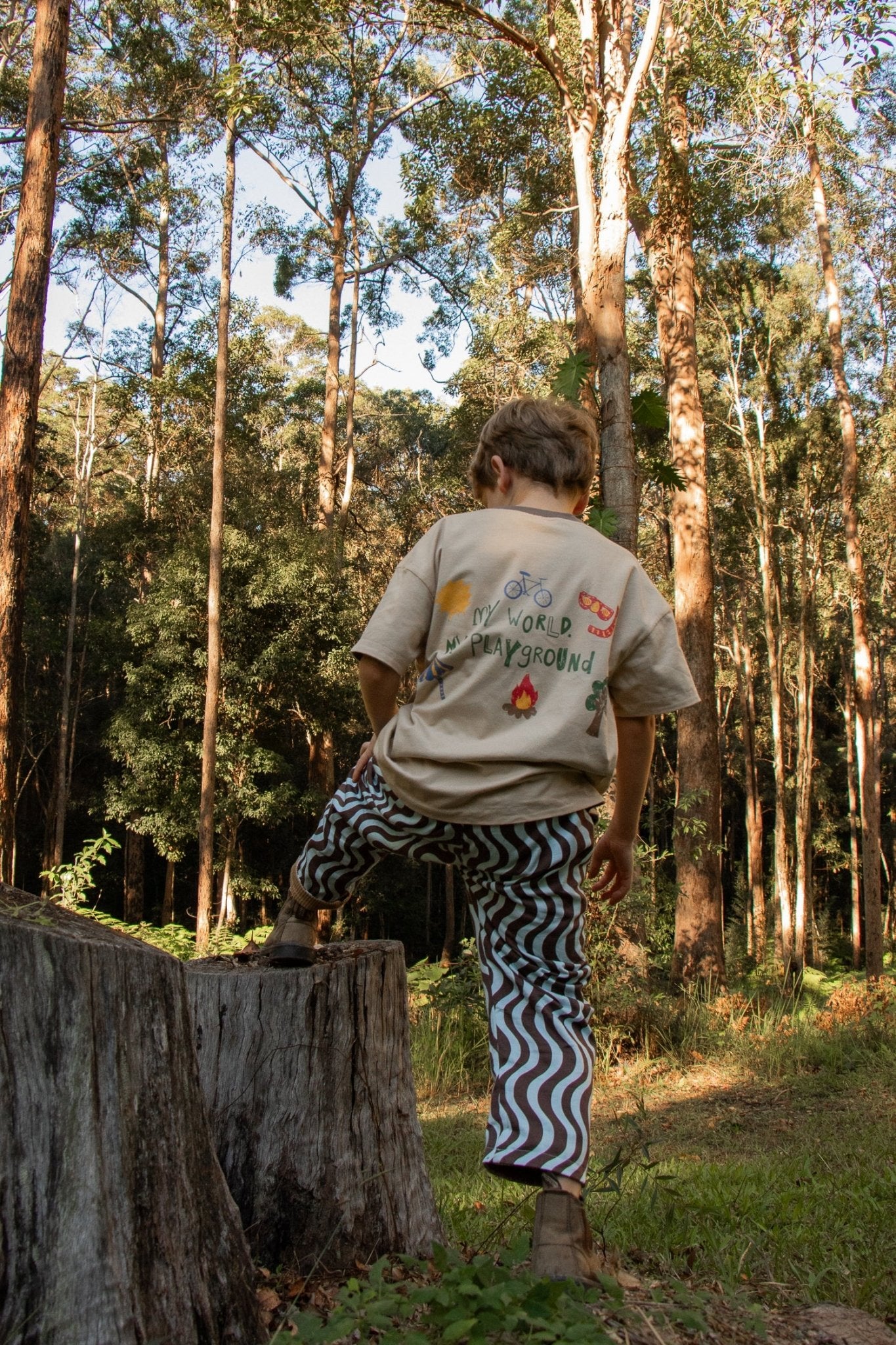 My World Reversible Tee Charcoal/Sand - LOKAL FOLK