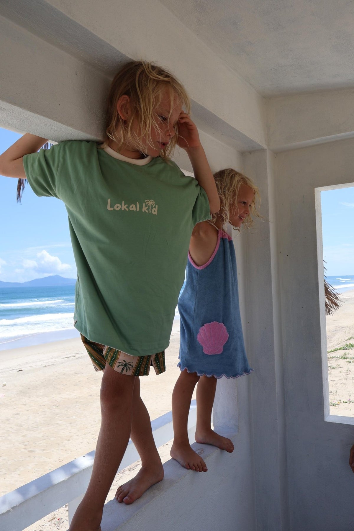 Seeker Reversible Tee - LOKAL FOLK