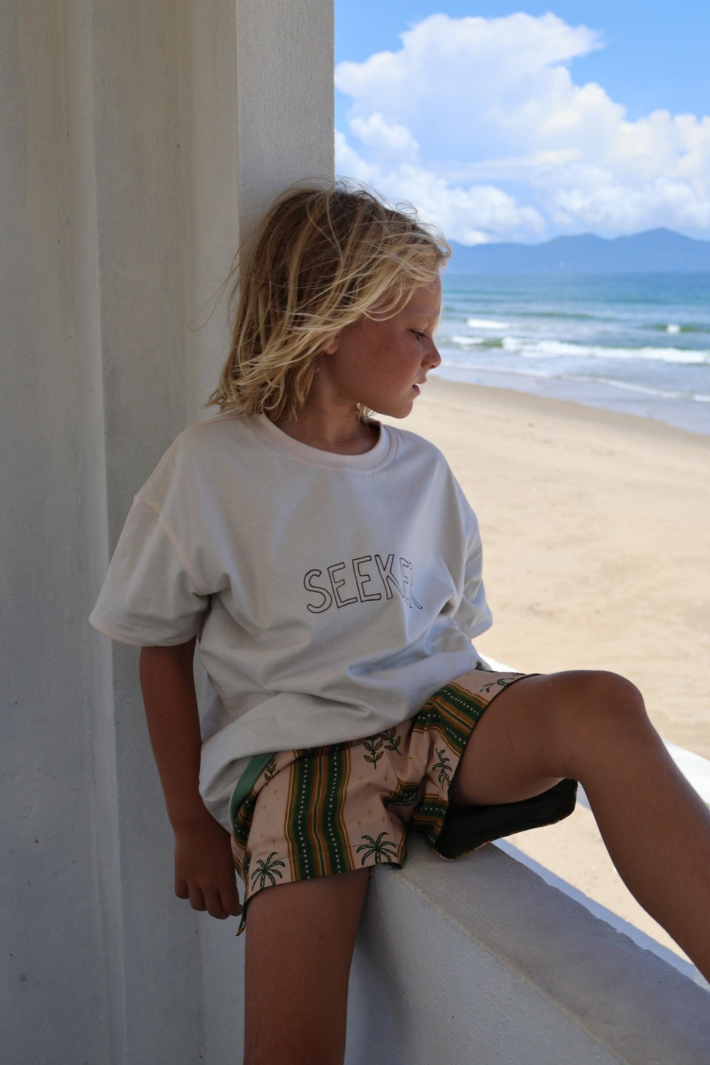 Seeker Reversible Tee - LOKAL FOLK
