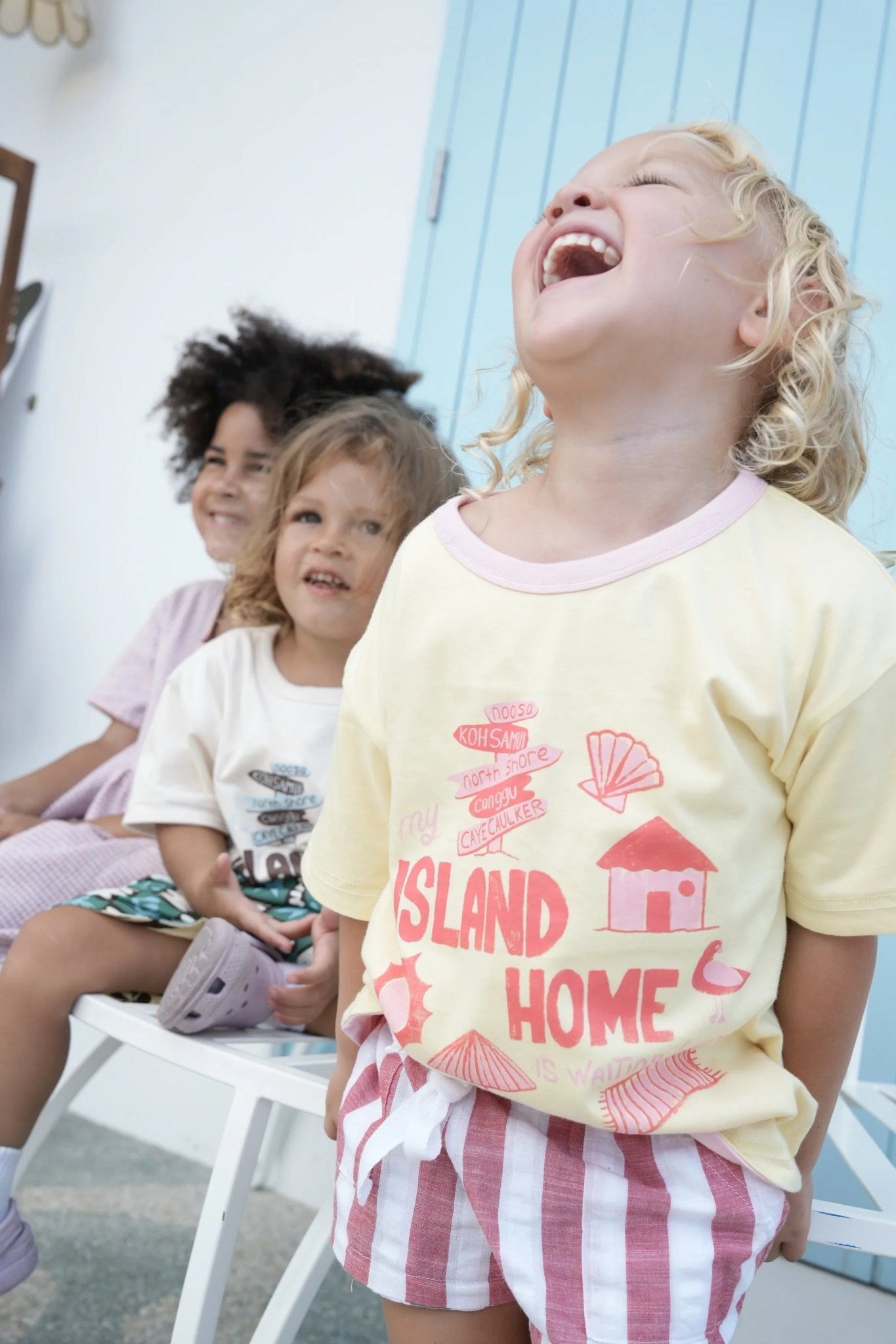 Traveller Tee Pink/Yellow – Reversible (Two tees in one) - LOKAL FOLK