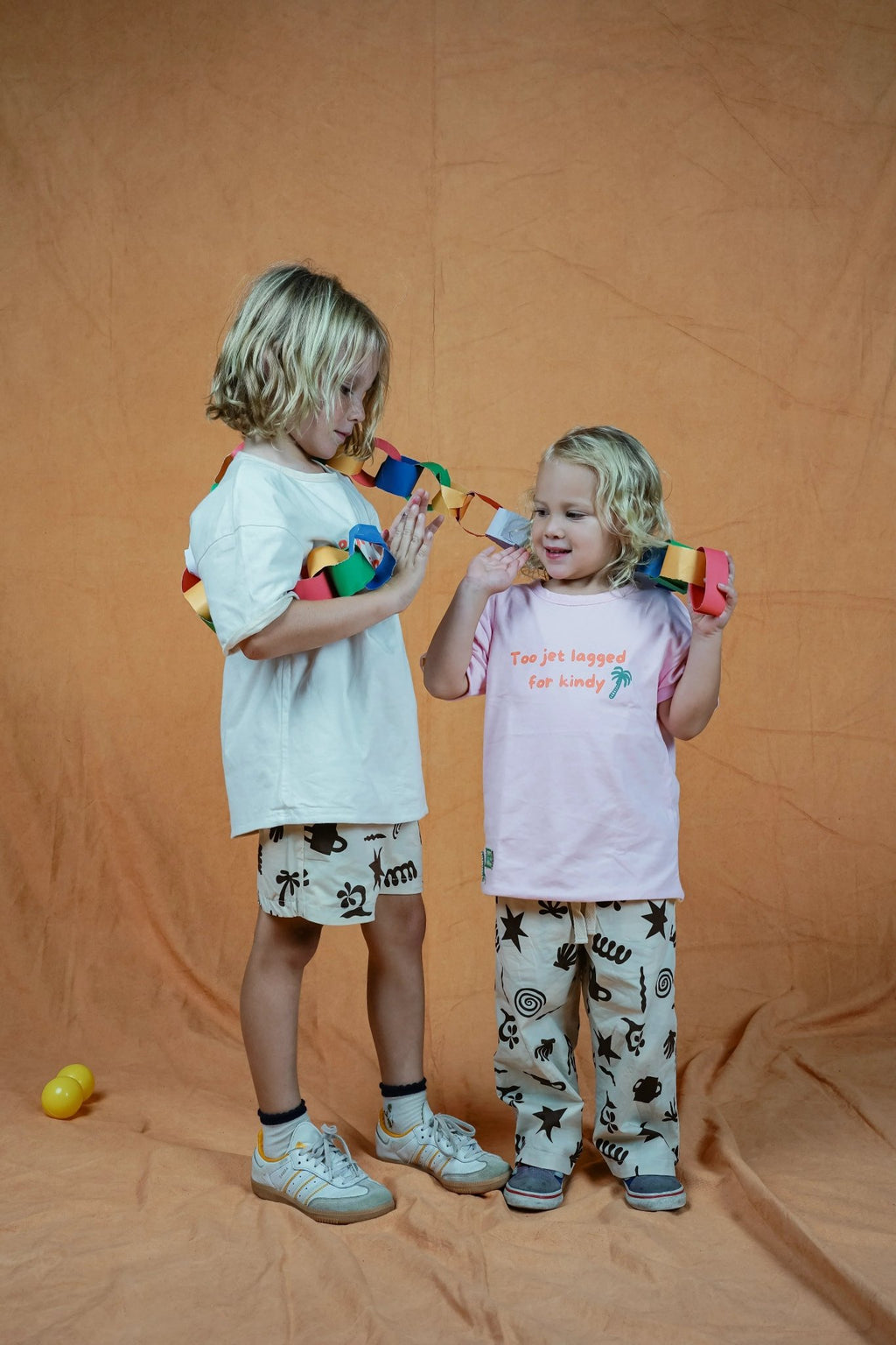 Traveller Tee White/Sugar – Reversible (Two tees in one) - LOKAL FOLK